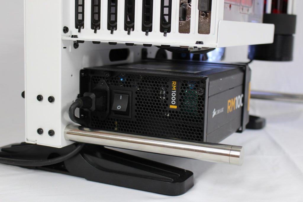 Thermaltake Core P3 Snow ATX Open Frame Wall Mount Chassis Review