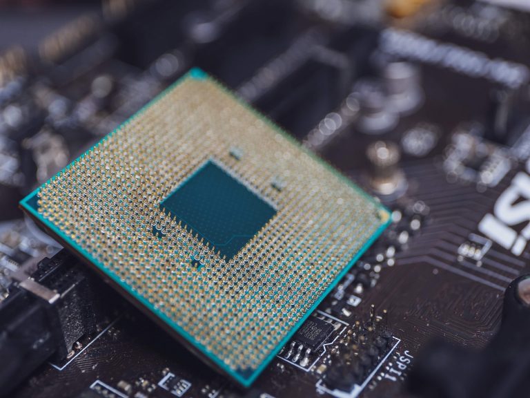 Pros vs Cons – Is Overclocking A CPU Worth it? | PROCLOCKERS